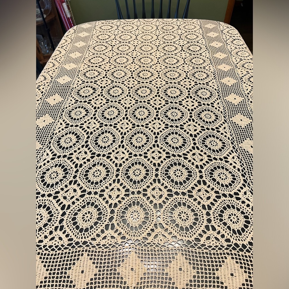 Vintage Hand Crocheted‎ Tablecloth Off White 68"x100" Rectangular